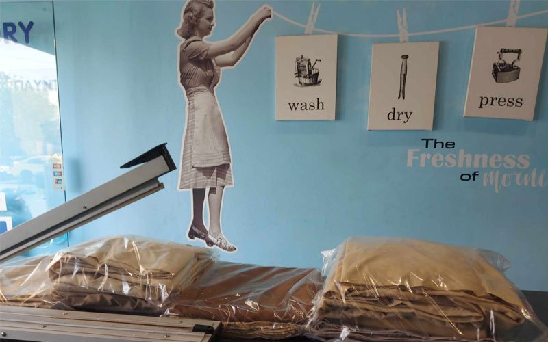 With responsibility for the environment, in the BM DRY CLEANING we use new generation biodegradable ecological, odorless solvents.