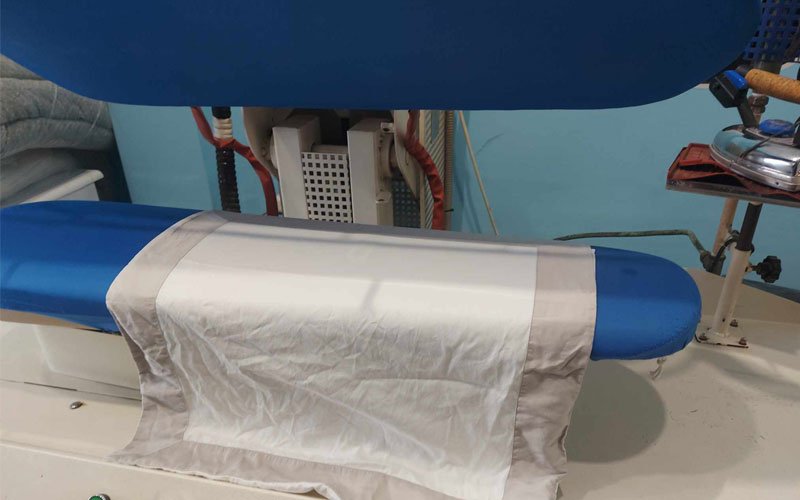 With responsibility for the environment, in the BM DRY CLEANING we use new generation biodegradable ecological, odorless solvents.