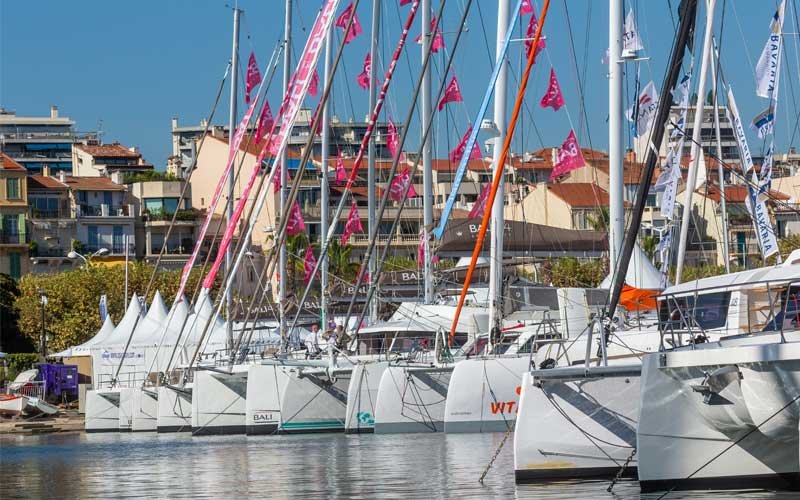 Since 1977, the Cannes Yachting Festival takes place every September in elegant, luxurious surroundings in the sparkling bay of Cannes.