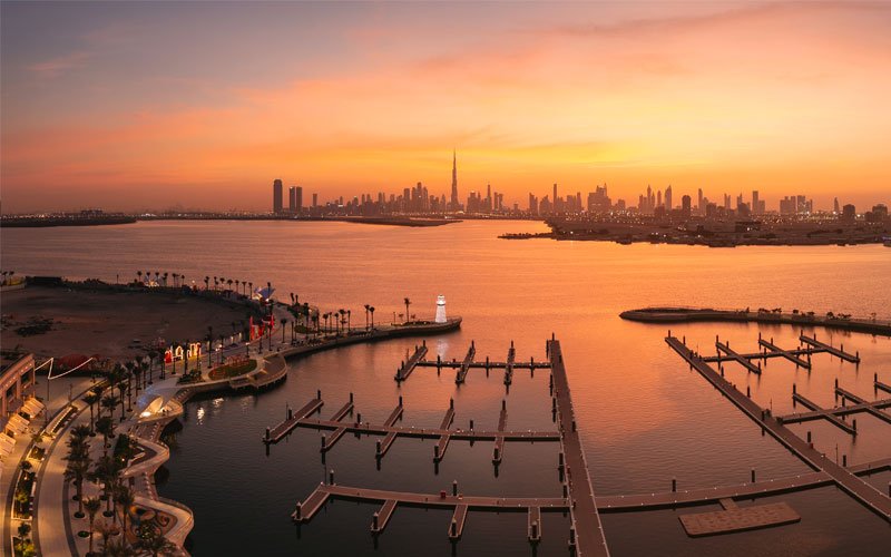 CREEK MARINA YACHT CLUB The brand-new marina experience at the heart of the creek. The serene, vibrant lifestyle destination near Downtown Dubai.