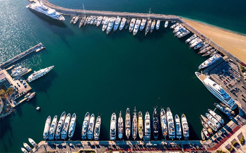 D-Marin Zea Marina is a high-quality marina, located at the city of Piraeus in Greece,with approximately 670 berths for yachts up to 150m in length!