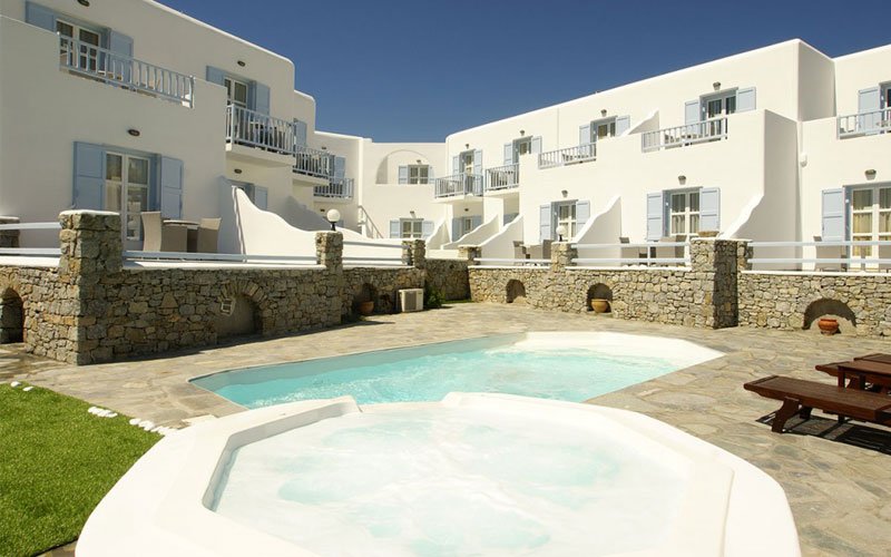 At the Dionysos Luxury Hotel, are dedicated to continue our mythological namesake’s philosophy by offering you the very best of Mykonian hospitality.