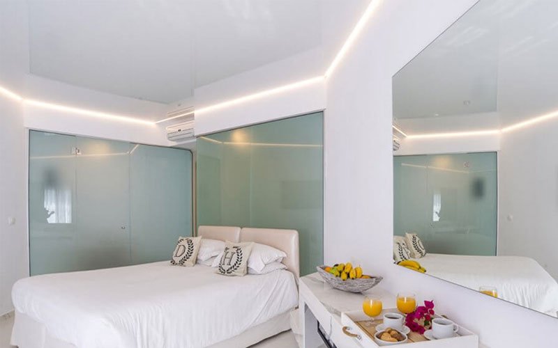 At the Dionysos Luxury Hotel, are dedicated to continue our mythological namesake’s philosophy by offering you the very best of Mykonian hospitality.