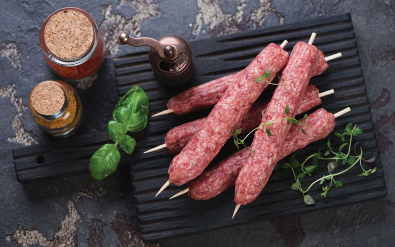 Naxos Island is a point of reference for FARMA XRONA. Many trips and a lot of passion brought the long-term cooperation with producers on local meat.