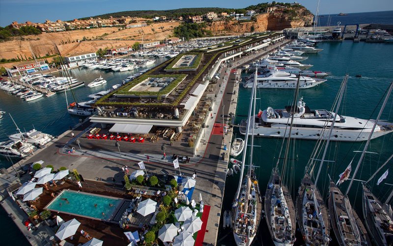 Luxury marina facilities managed by OCIBAR Group featuring superyachts, modern berths, waterfront promenades, and premium coastal infrastructure in top Mediterranean destinations.