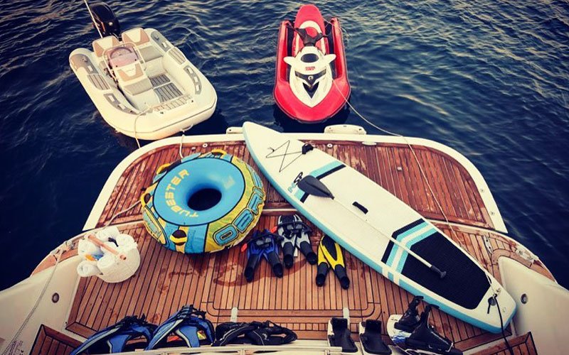 PORTOHELI YACHTING provides quality services in order to create a unique and unforgettable experience in Greece. We serve you as best as possible.