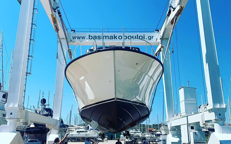 PORTOHELI YACHTING provides quality services in order to create a unique and unforgettable experience in Greece. We serve you as best as possible.