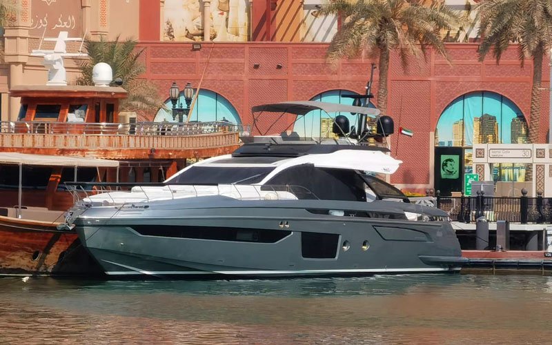 Porto Arabia is by far the largest of The Pearl-Qatar’s marine features and the original hub of social life at The Pearl - Qatar.
