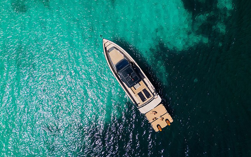 Searaft Is The Leading Manufacturer Of Customized Inflatable Marine Platforms. Any platform is designed and customized according to specific use.