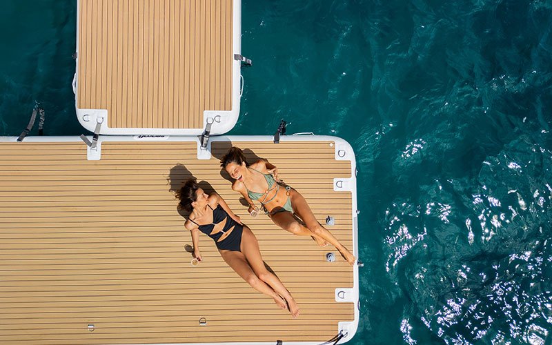 Searaft Is The Leading Manufacturer Of Customized Inflatable Marine Platforms. Any platform is designed and customized according to specific use.