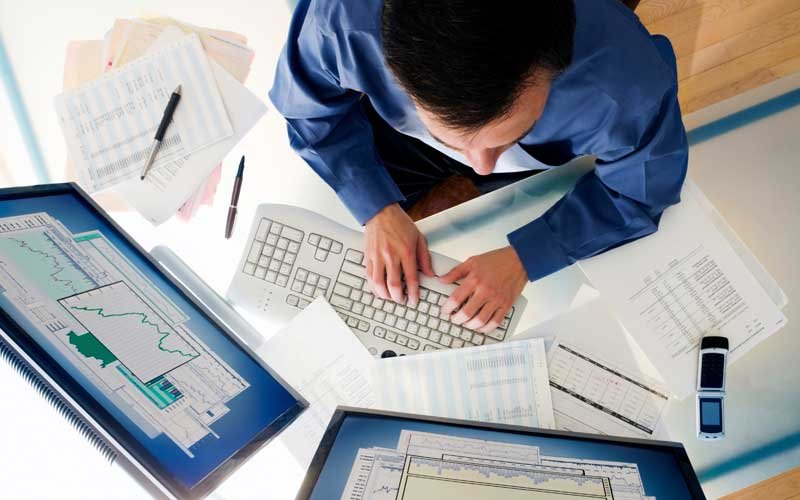 Socius team consists of highly skilled technical and nautical consultants providing consultancy and services in the shipbuilding.