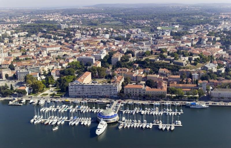 ACI Marina Pula has got 192 sea berths, for boats up to 40m in length. Since it is a city marina is the port of authority and it provides high services.