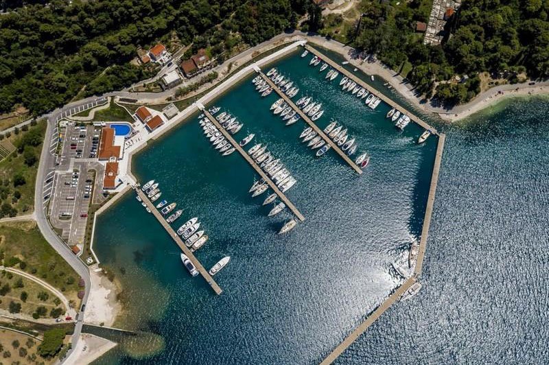 "VELJKO BARBIERI" Slano is the newest ACI marina! is the ideal starting point for cruising the Elaphite islands or for a trip to Dubrovnik.