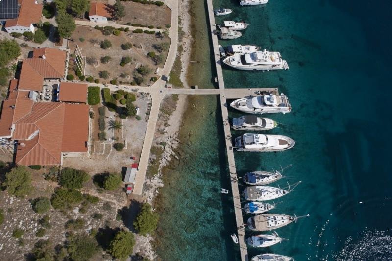 ACI Marina Zut is situated in the westernmost part of the harbour of Zut. The marina is open from April 1 through October 31.