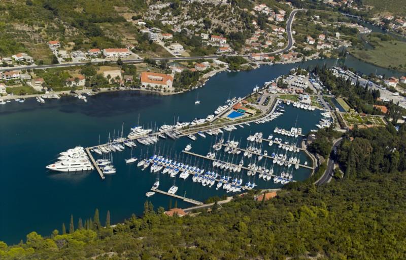 For 15 years in a row ACI Marina Dubrovnik has been awarded the Blue Flag for its perfectly clean sea. It is also one of the safest marinas to berth.