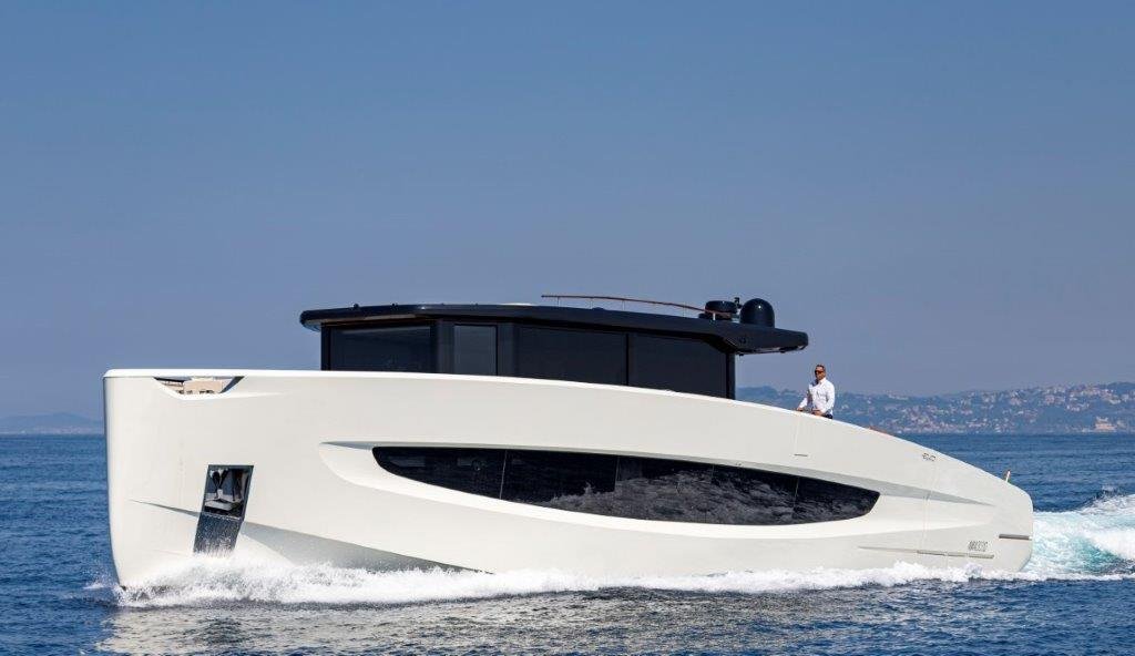 EVO V8, a 24 Metre Macht! It's the new flagship of Blue Emme Yachts brand Evo Yachts and it is designed by Valerio Rivellini!