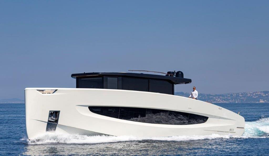 24 metre yacht