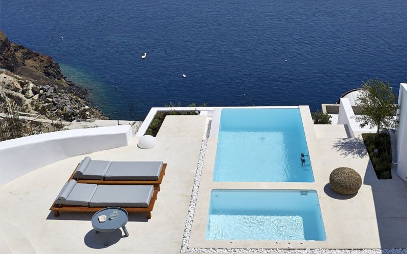 Santorini Best has as aim to provide accurate, valid and up to date information in order for our users to be able to organize their trip in detail.