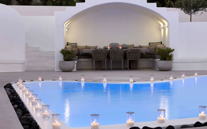 Santorini Best has as aim to provide accurate, valid and up to date information in order for our users to be able to organize their trip in detail.