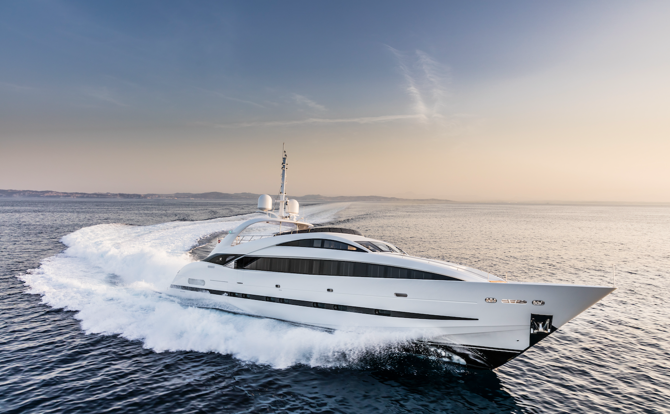 Sold ISA SPORT 120M/Y ISA LOVE